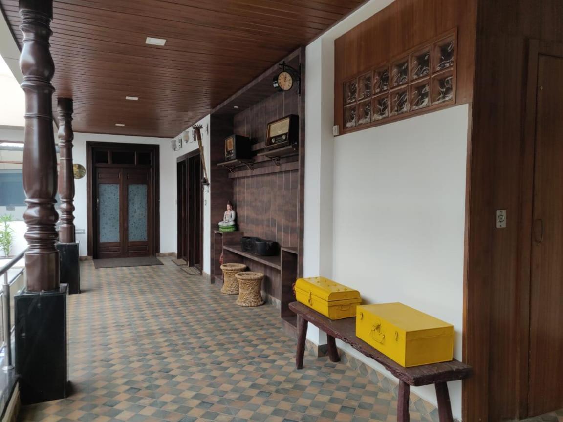 Hotel Mudra Midtown Suites & Rooms Kalasa Eksteriør billede