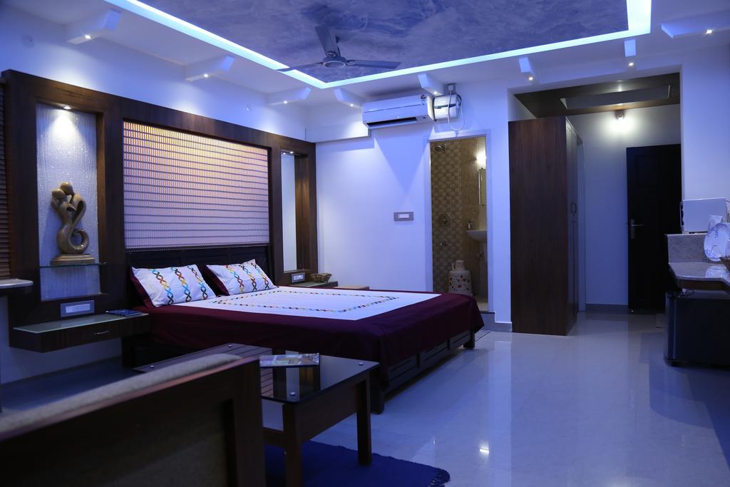 Hotel Mudra Midtown Suites & Rooms Kalasa Eksteriør billede