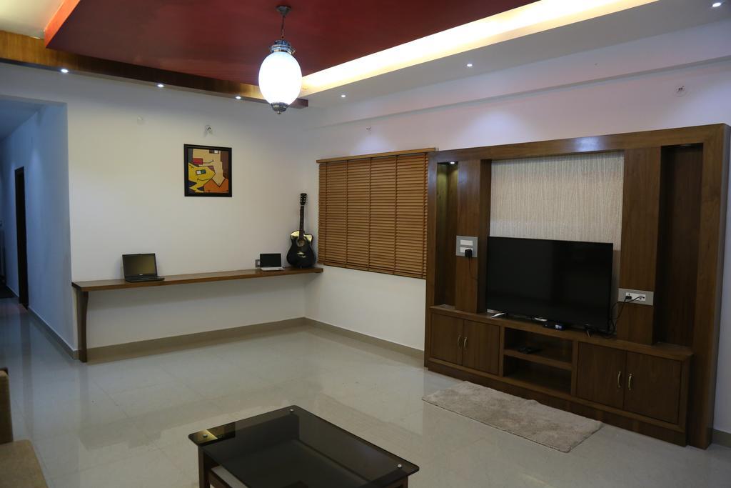 Hotel Mudra Midtown Suites & Rooms Kalasa Eksteriør billede